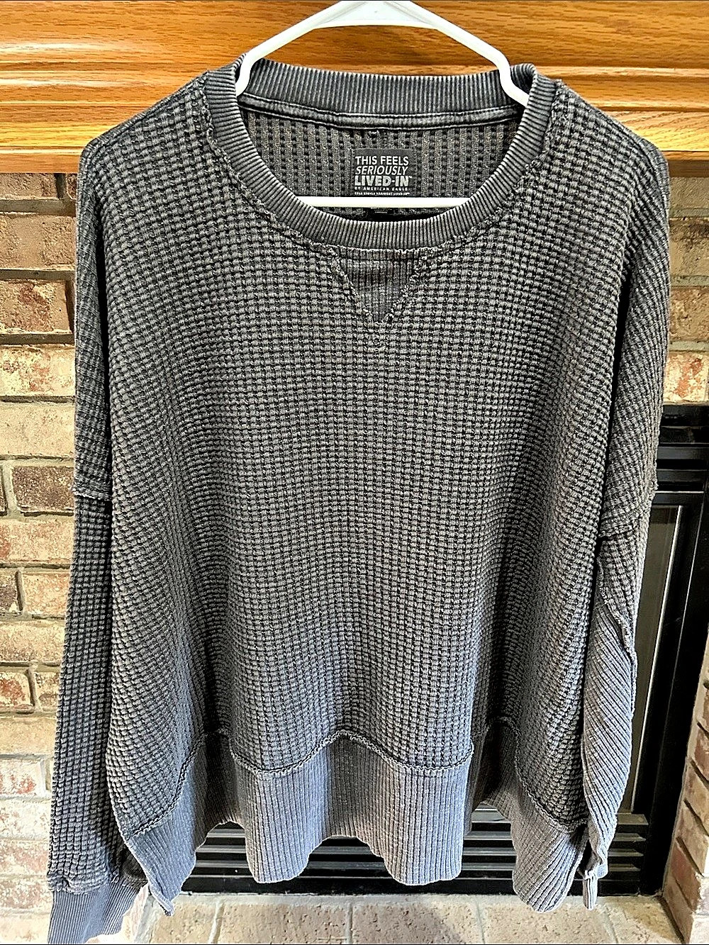 American Eagle over sized Waffle-Knit Long Sleeve Dark Gray/Blue Size Medium